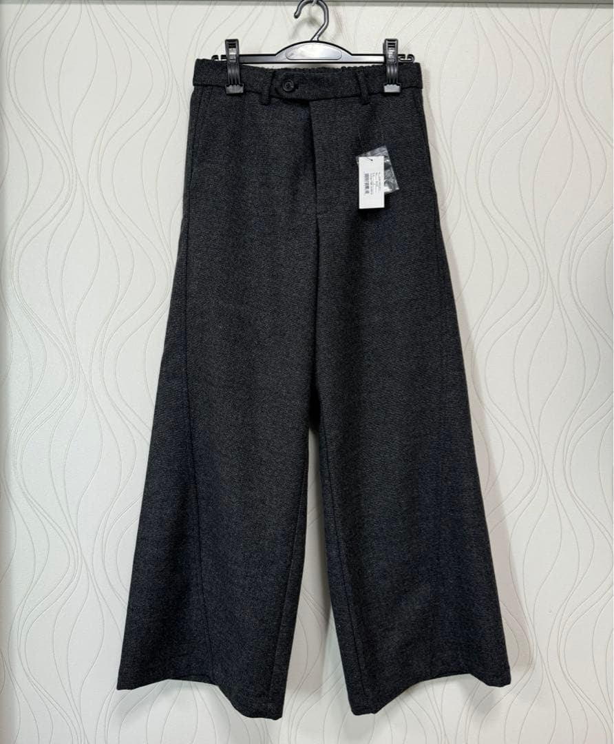 【新品】CLEL Sサイズ ウールブレンドヘリンボーンツイード 3Dパンツ