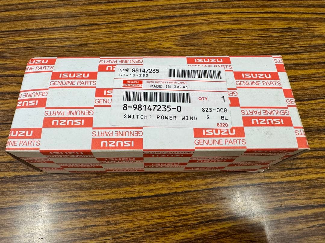 いすゞ　純正　エルフ　パワーウィンドウ　スイッチ 運転席、助手席セット