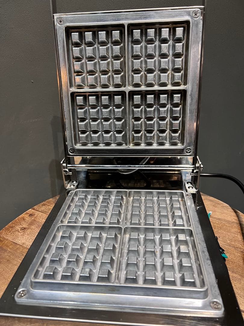 SUNTEC ワッフルメーカー ステンレス製　2024年式