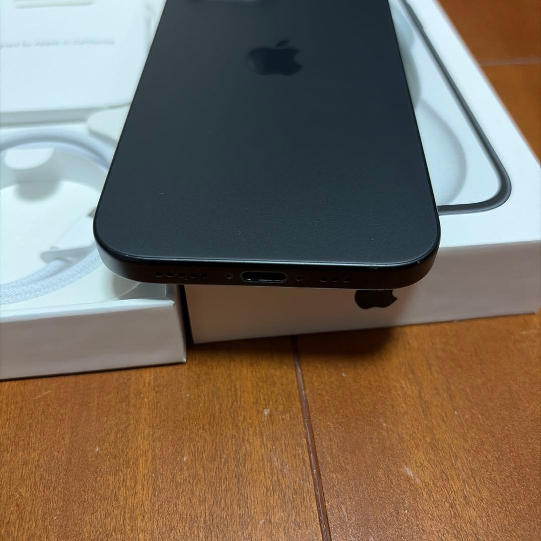 leighcook　iphone15 black 256GB