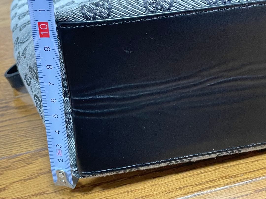 GUCCI レディース　バッグ