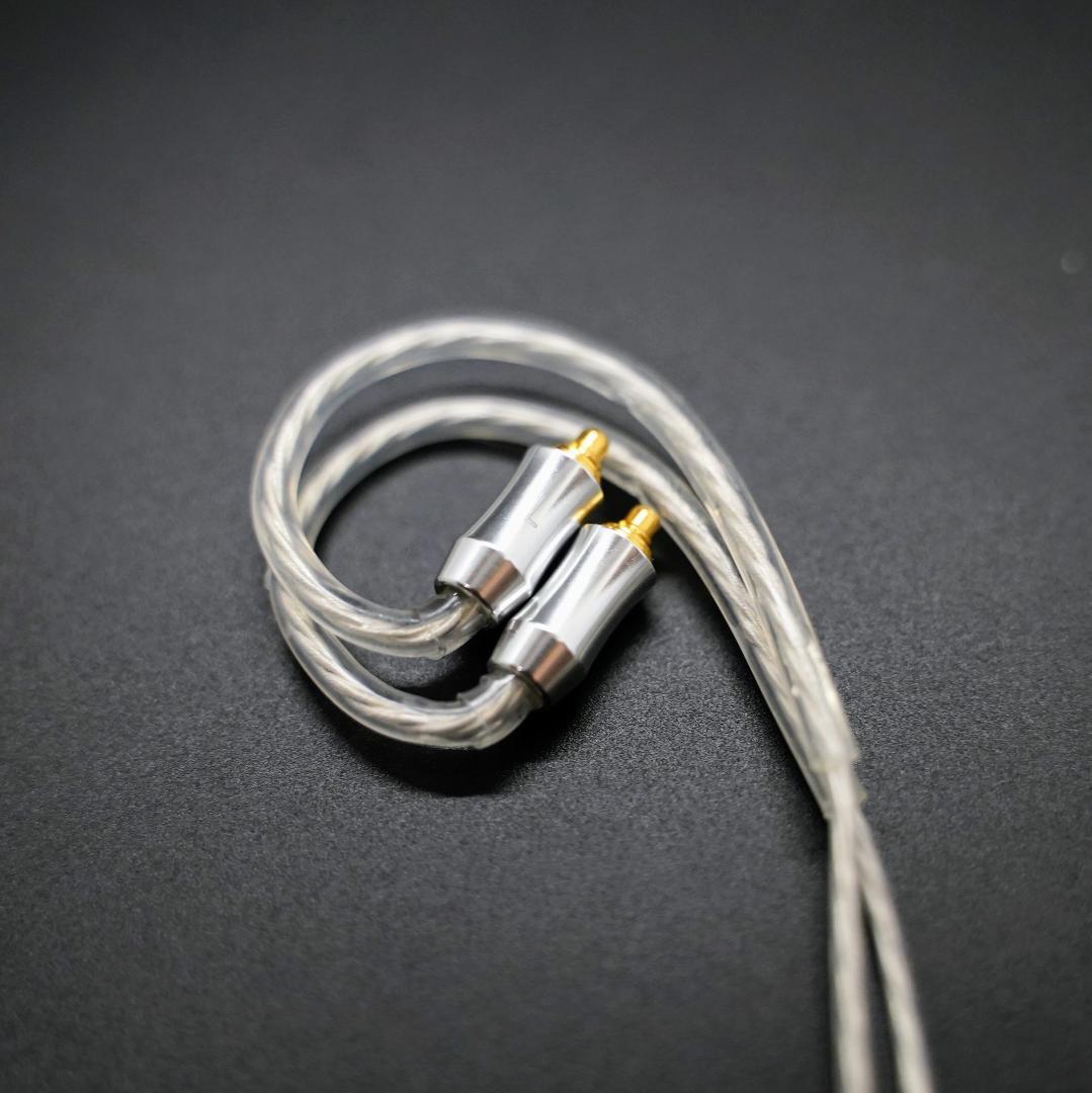 特別価格専用出品 7N超冷凍製単結晶銅銀メッキリケーブル IE900/4.4mm