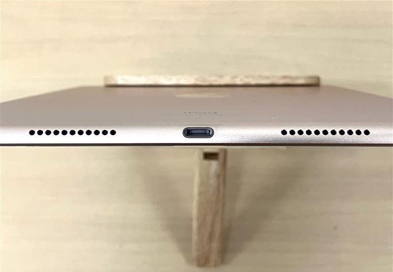 H*L様 iPad Air　第3世代　Wi-Fiモデル　64GB　ピンク　MUU