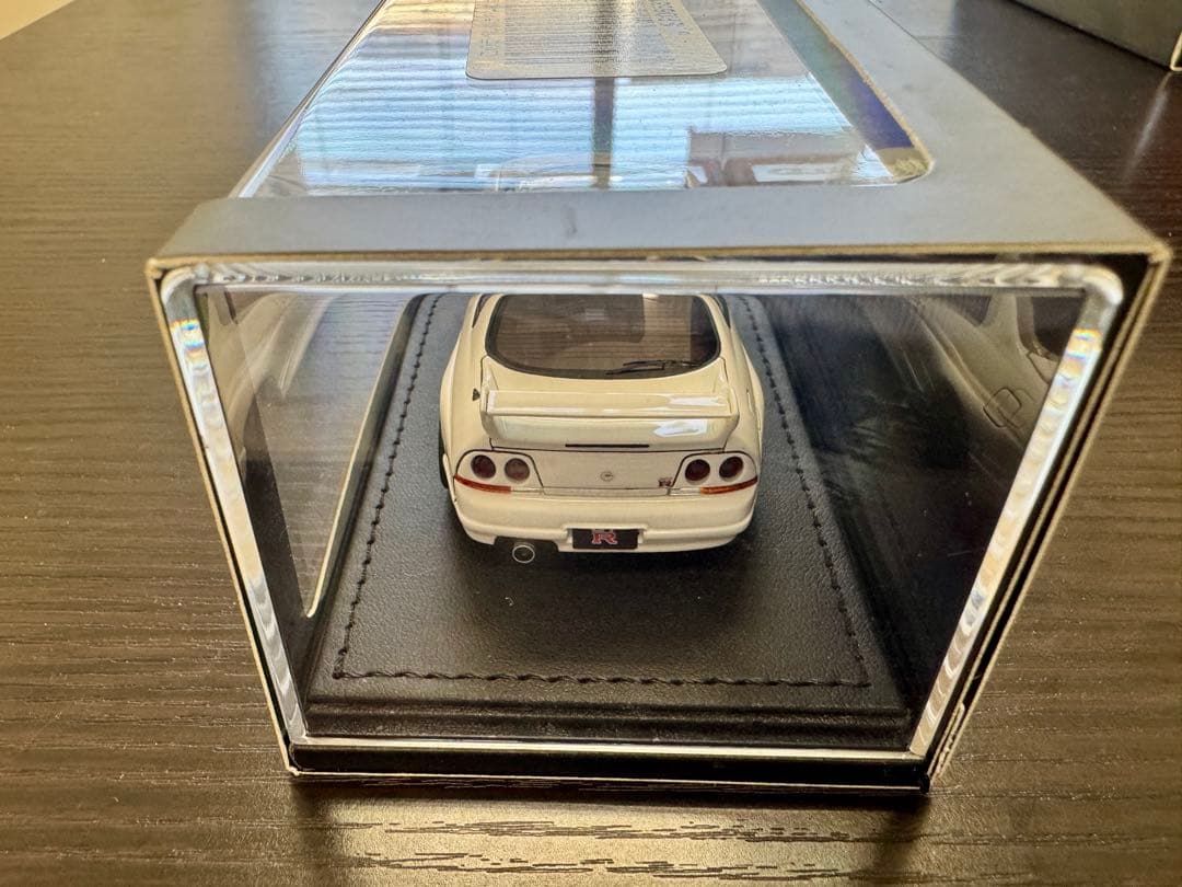 ignition model製GT-R BCNR33 Vspec 白1/43