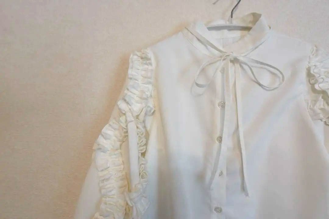 正規品・未使用　Bibiy LONDONBLOUSE