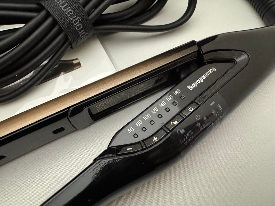 超美品⭐️HAIRBEAURON 4D Plus ストレートヘアアイロン