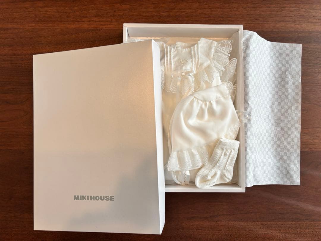 【双子】ミキハウス　セレモニードレス　帽子　靴下　カバーオール　箱あり