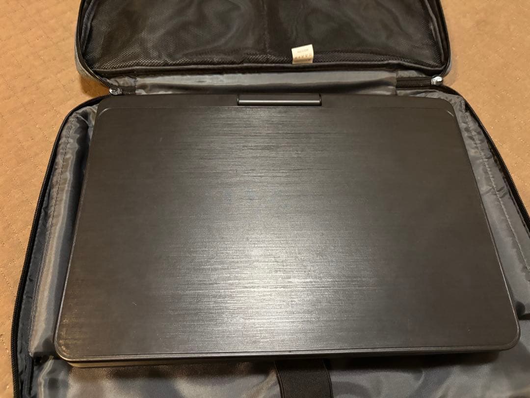 か*み様 Superbe ポータブルブルーレイプレーヤー