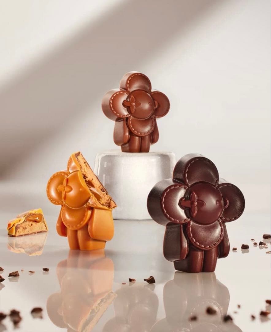 ルイヴィトン☆チョコレート　ミニ　ヴィヴィアン　高級チョコ　キャラメル　プラリネ