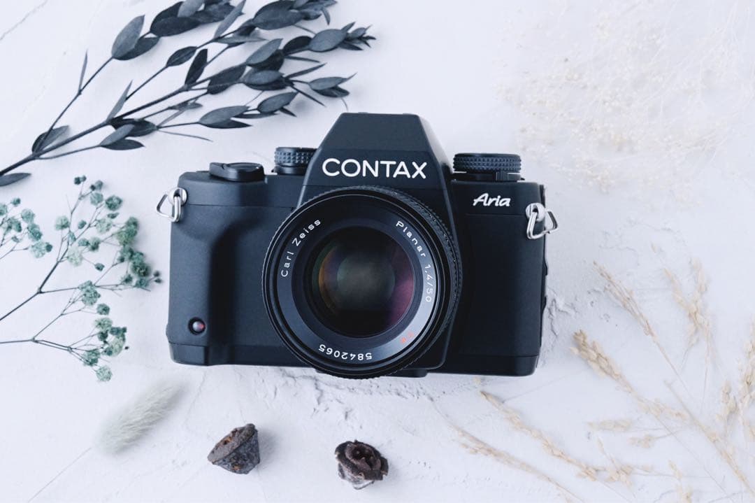 完動品 ◉ Contax Aria 単焦点レンズ付き フィルムカメラ