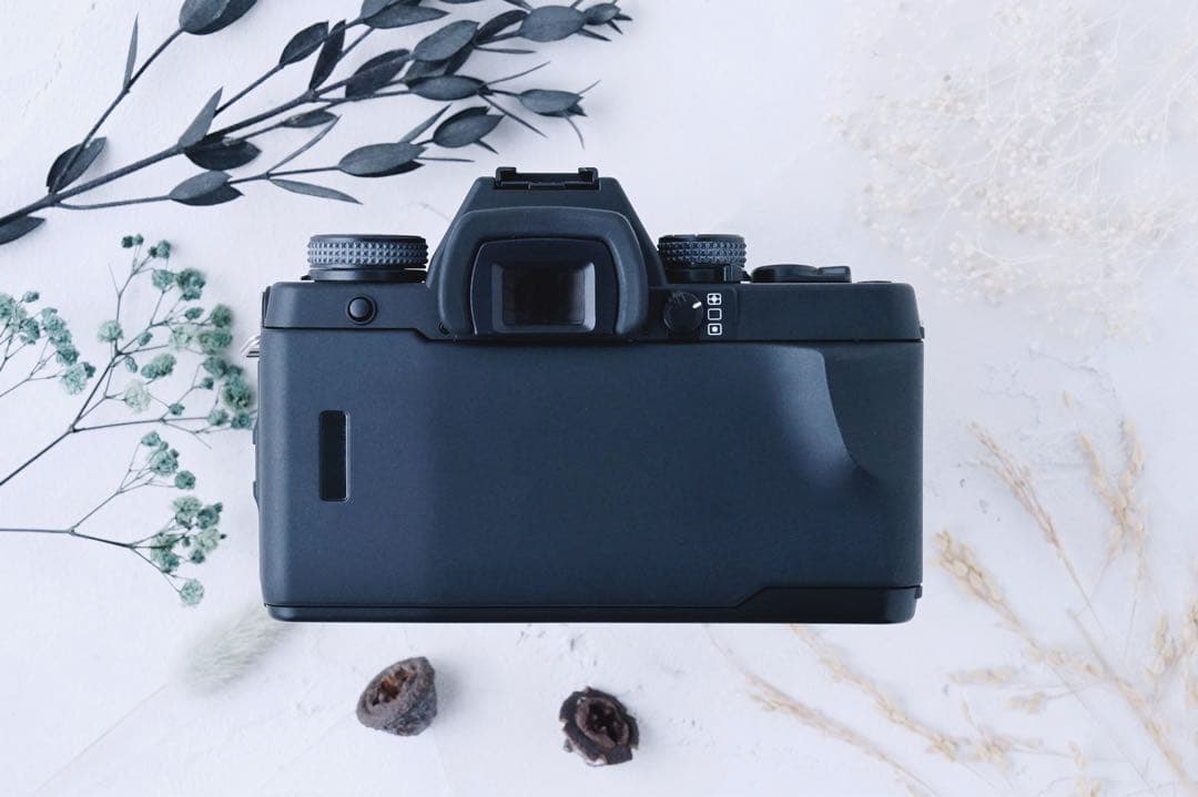 完動品 ◉ Contax Aria 単焦点レンズ付き フィルムカメラ