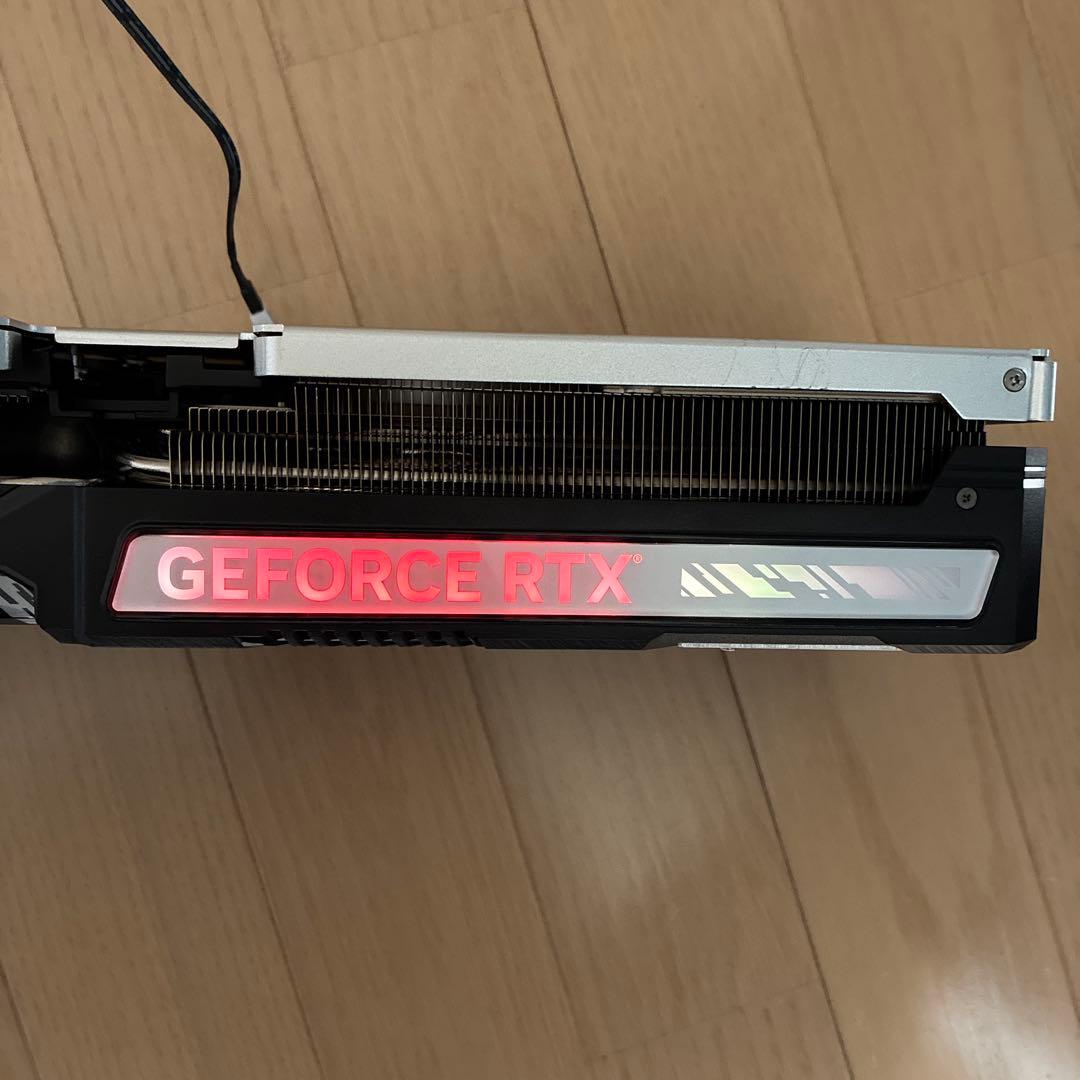 palit RTX 4080 ヒートシンク　ファン　バックプレート　LED