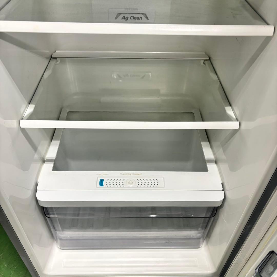 565 パナソニック　中型　冷蔵庫　200L強　1〜5人暮らし用 小型