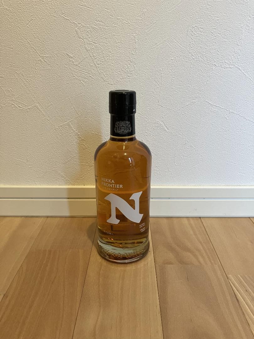 CAMUS XO（700ml）ロングネックの5本セット、おまけ付き。