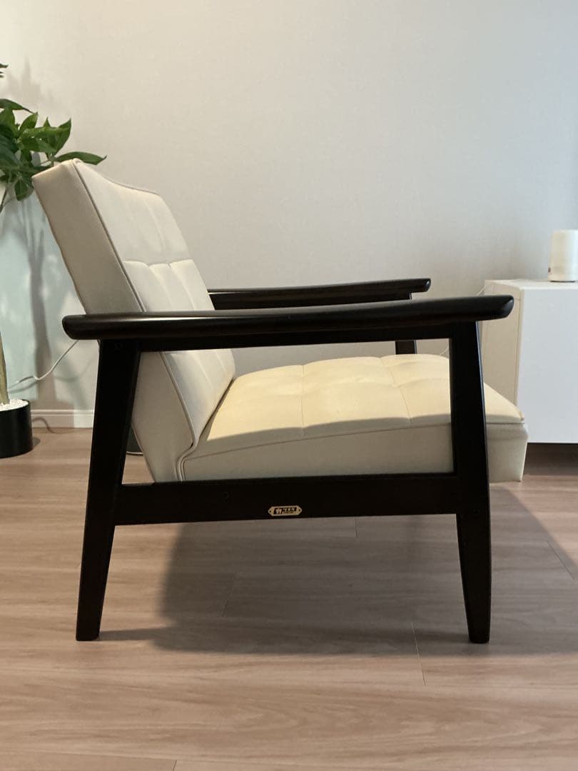 カリモク60 Kチェア1シーター