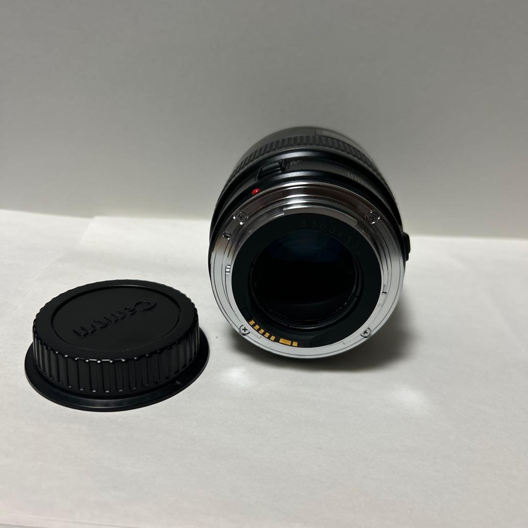 Canon EF 100mm MACRO レンズ