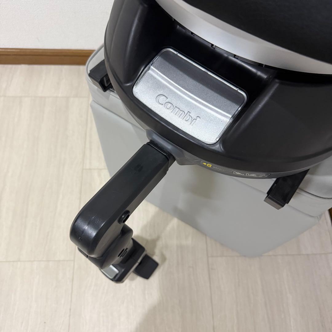 【美品】Combi クルムーヴスマート ISOFIX jg-650