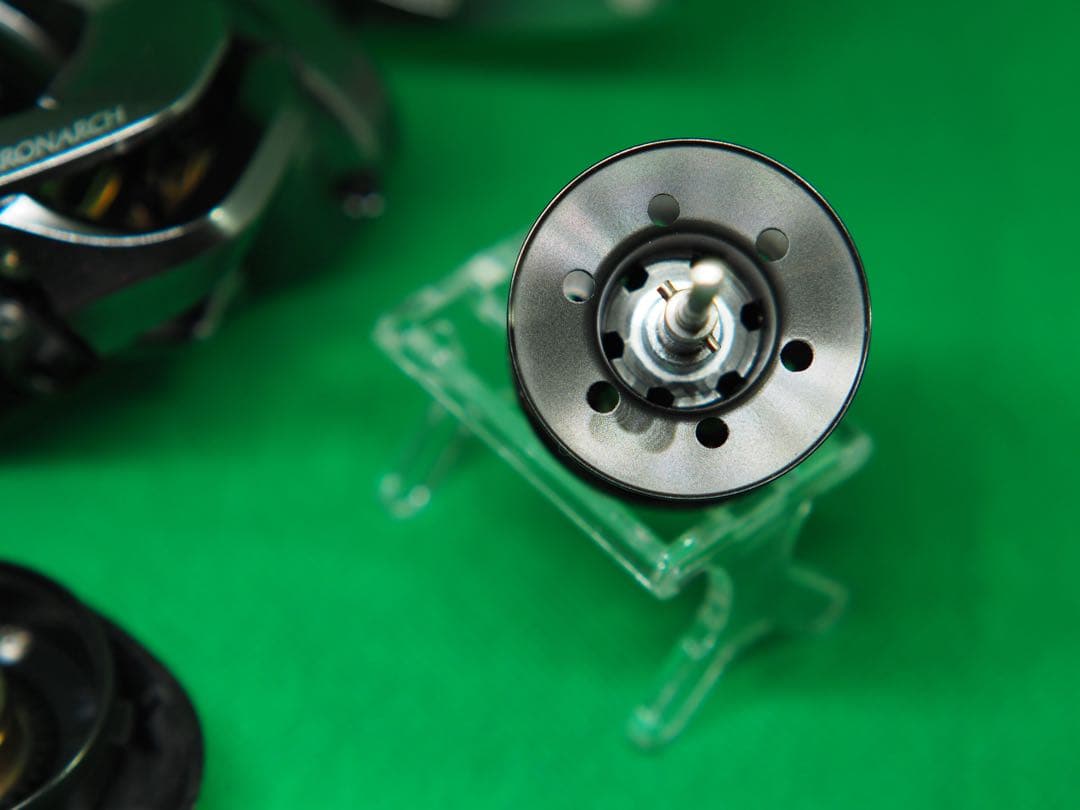 SHIMANO 17クロナークmgl 150XGLギア比8.5 カスタム多数