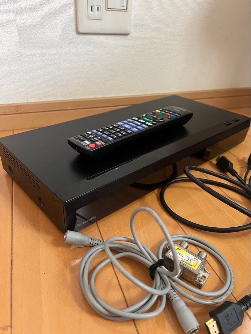 パナソニック　ブルーレイレコーダー　DMR-4W100 動作良好