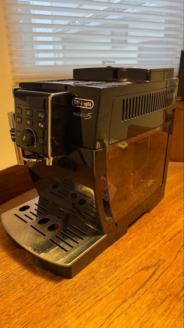 【おまけ付き】 デロンギ マグニフィカS ECAM23120