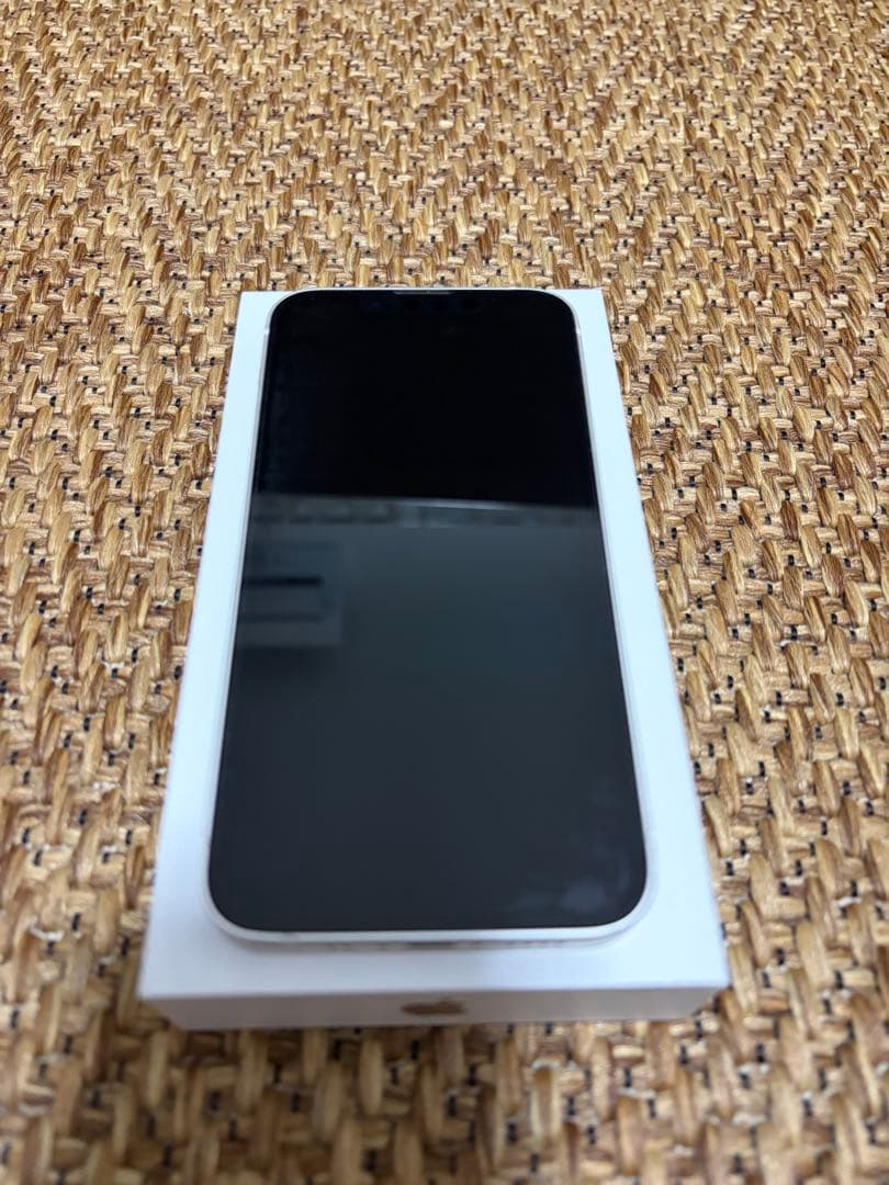 スマートフォン本体 Apple iPhone 13 mini