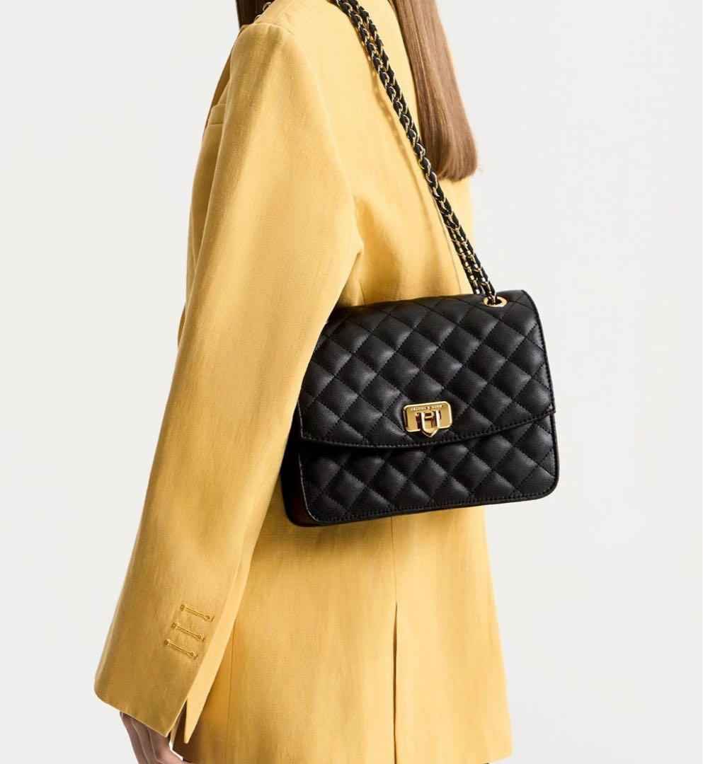 チャールズアンドキース　クレシダ キルトチェーンストラップバッグ