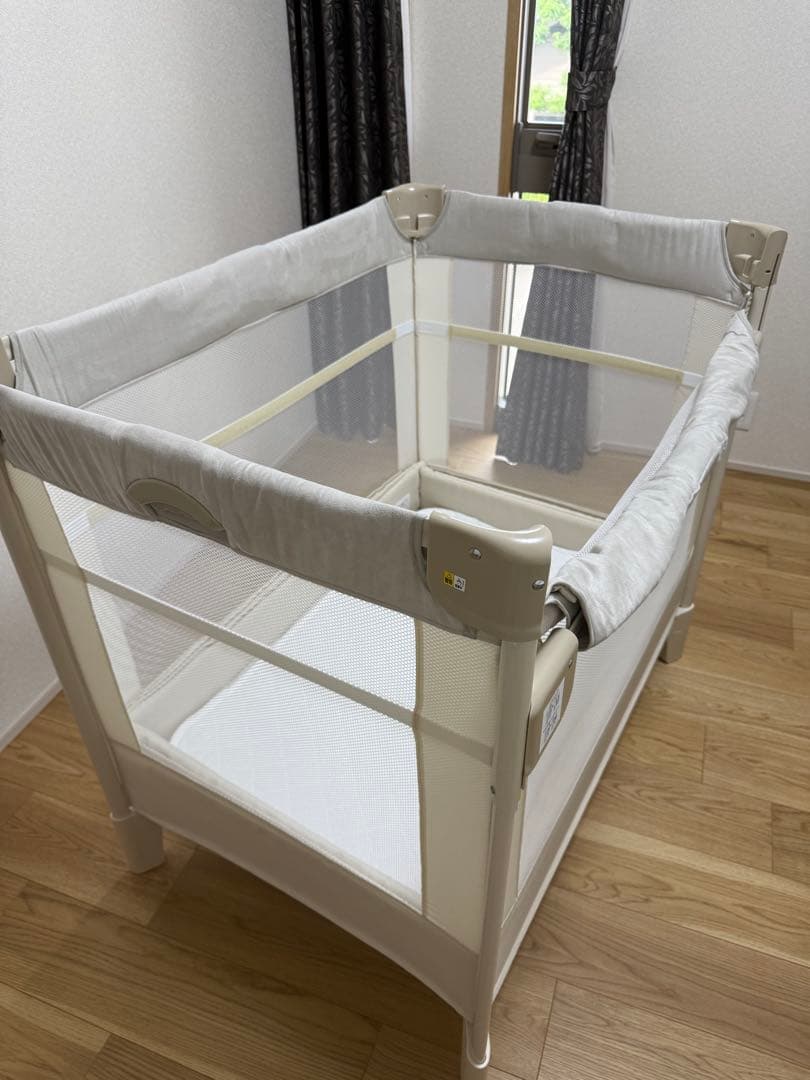 ココネルエアープラス　ベビーベッド　美品　説明書付き
