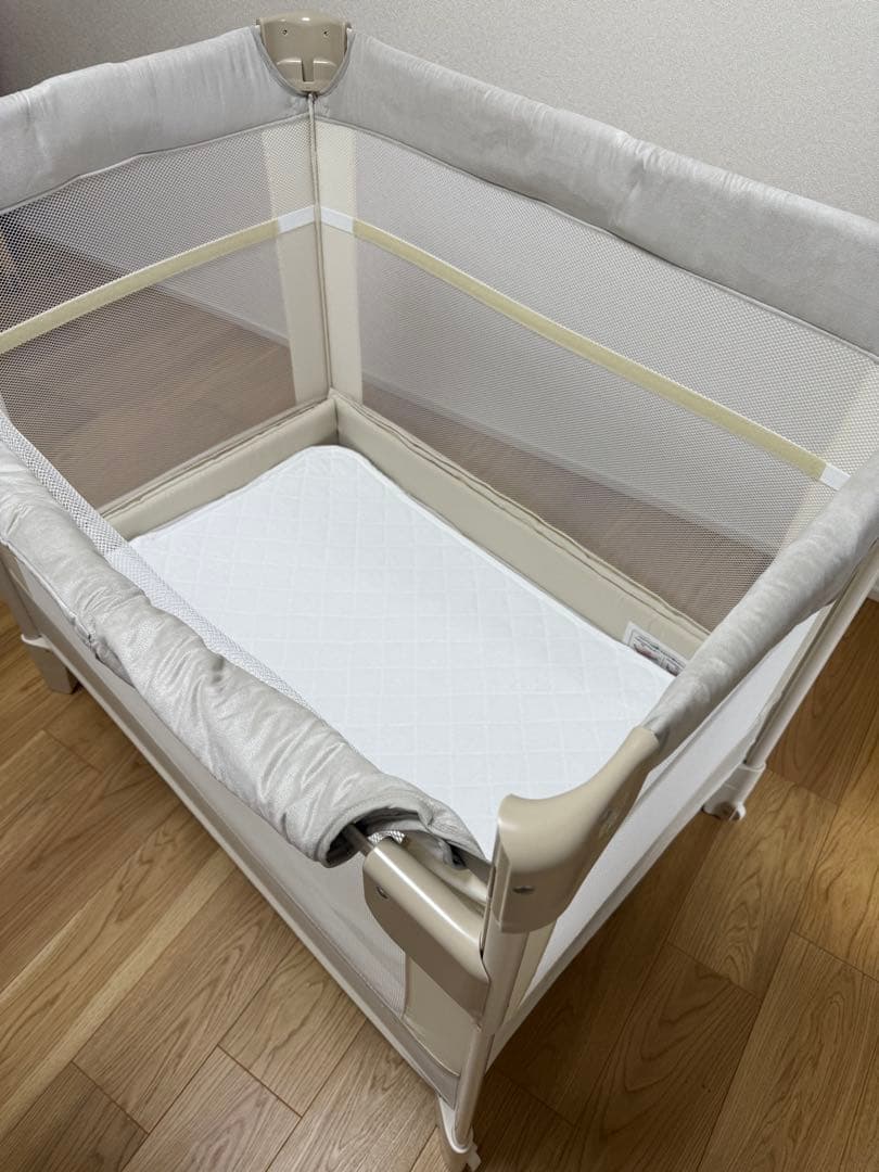 ココネルエアープラス　ベビーベッド　美品　説明書付き