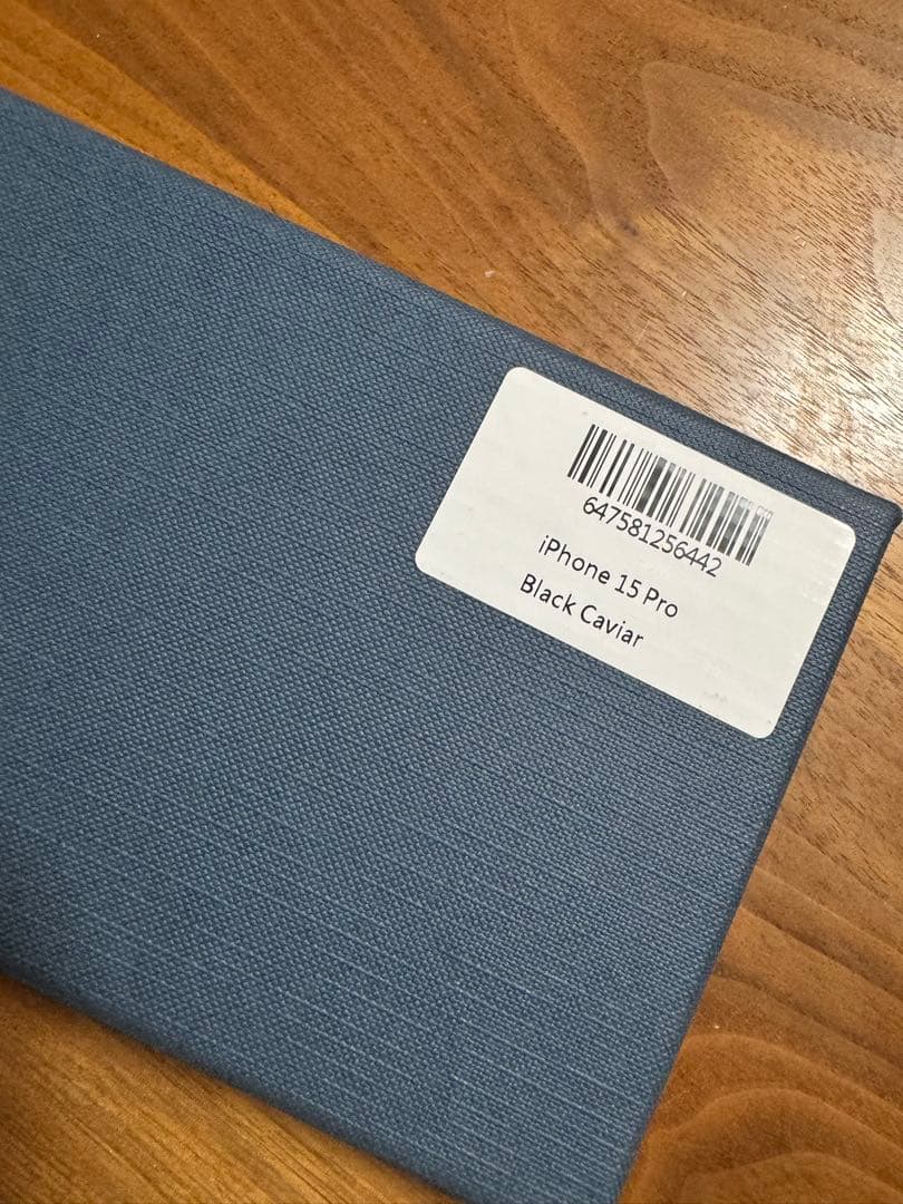 MAISON de SABRÉ スマホケース 黒 iPhone15Pro 対応