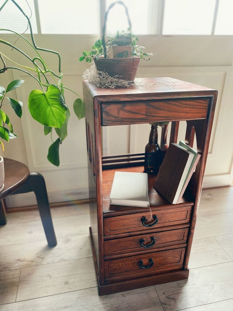 アンティーク　本棚　ケヤキ　箪笥　インテリア　昭和　レトロポップ　美品　無垢