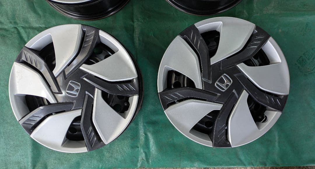 ホンダ 15インチ ホイールセット 4枚　バルブ新品交換済み。