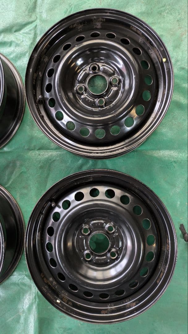 ホンダ 15インチ ホイールセット 4枚　バルブ新品交換済み。