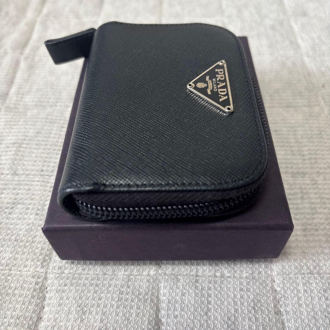 PRADA ケース　サフィアーノレザー　財布　コンパクトサイズ　ネイビー