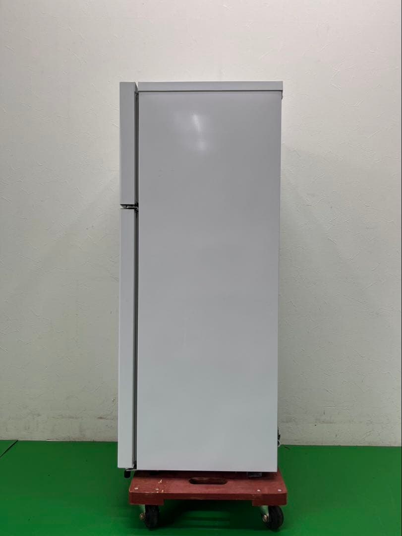 ☆地域限定送料無料☆Hisense 冷凍冷蔵庫 2ドア　ホワイト