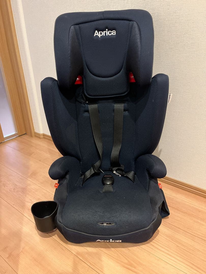 Aprica ジュニアシート ネイビー　エアグルーヴ プレミアム