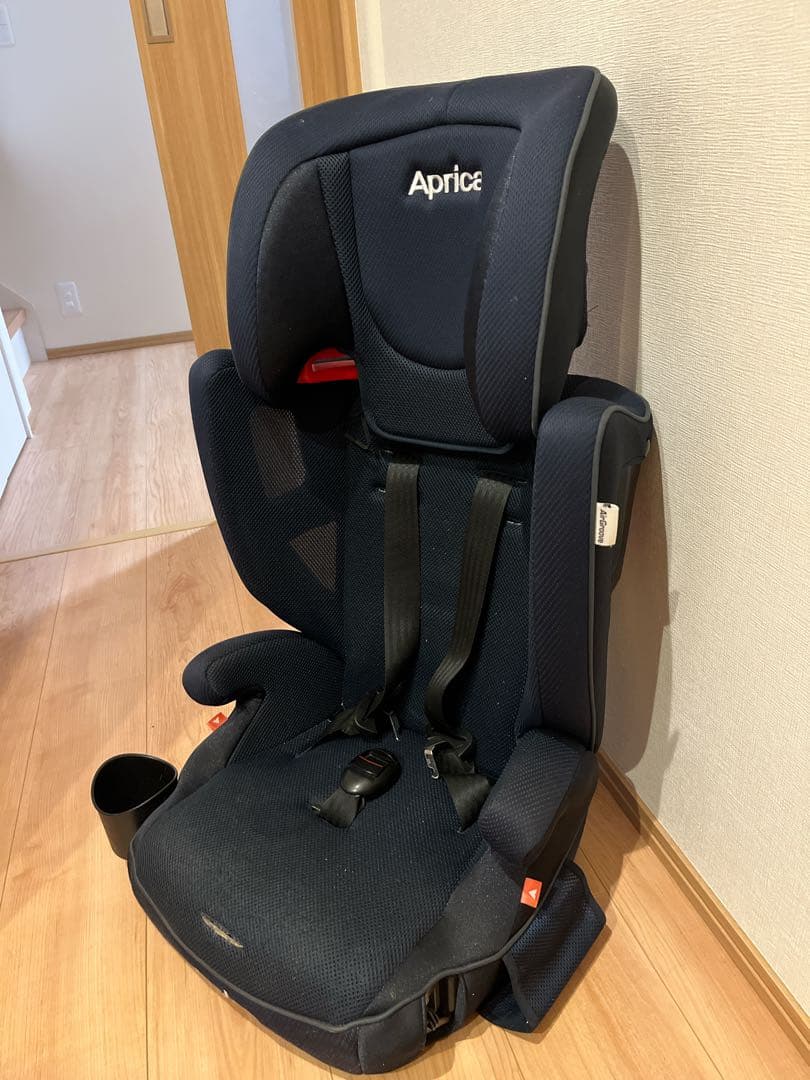 Aprica ジュニアシート ネイビー　エアグルーヴ プレミアム