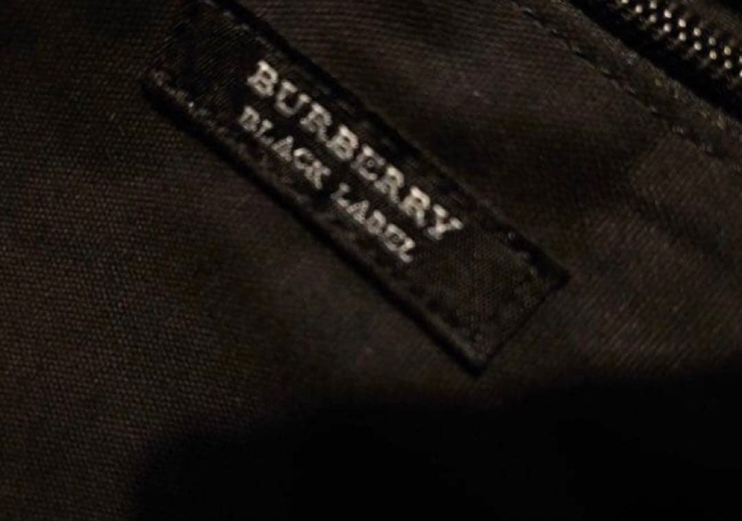 J.K.【新品未使用】バーバリーブラックレーベル本革ショルダーバッグ