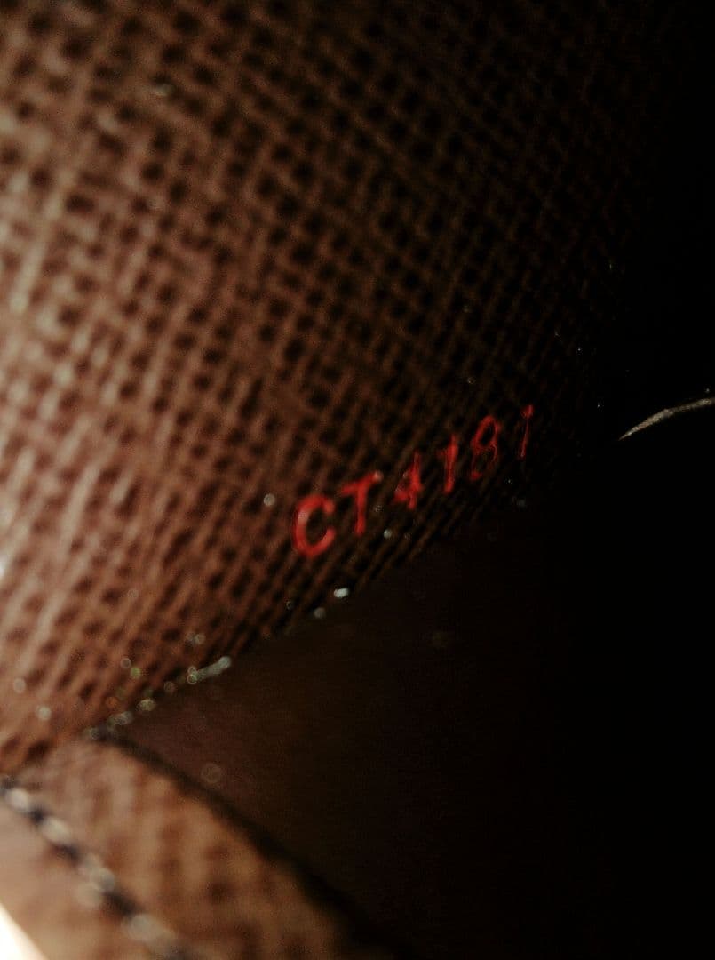 【新品未使用・廃盤品】LOUIS VUITTON ダミエ 4連キーケース