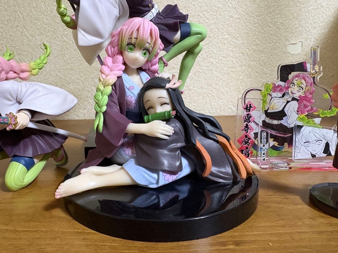 鬼滅の刃　甘露寺蜜璃フィギュアセット