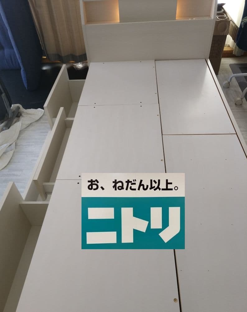 札幌市近郊の方限定！送料無料！ニトリ 収納付きシングルベッド コンセント付き