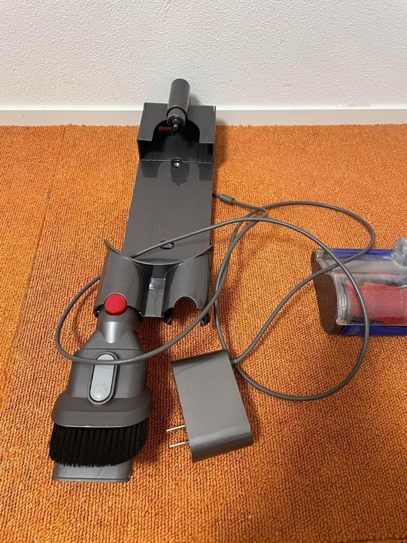 ダム 訳アリ dyson v8 slim fluffy 掃除機 ダイソン