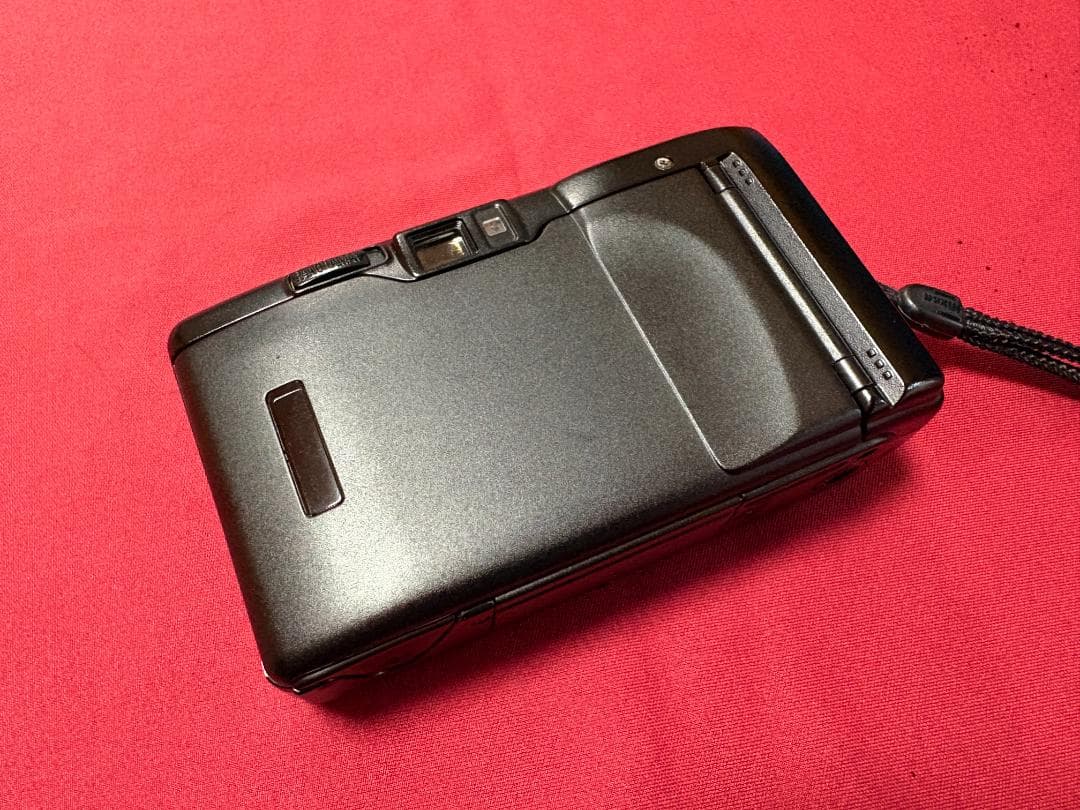 ★ニコンのヴィンテージ・二眼レフがこれだ！動作確認済・超美品★