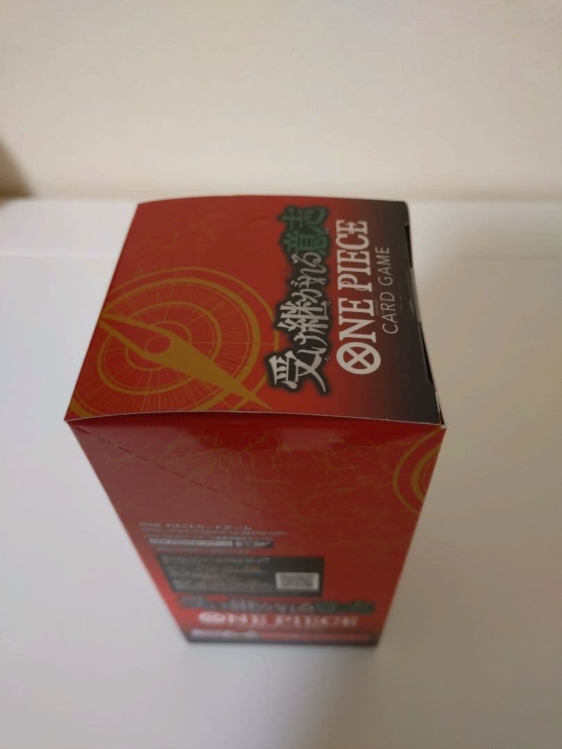 【新品未開封】ワンピースカードゲーム 受け継がれる意志 1BOXテープ付き