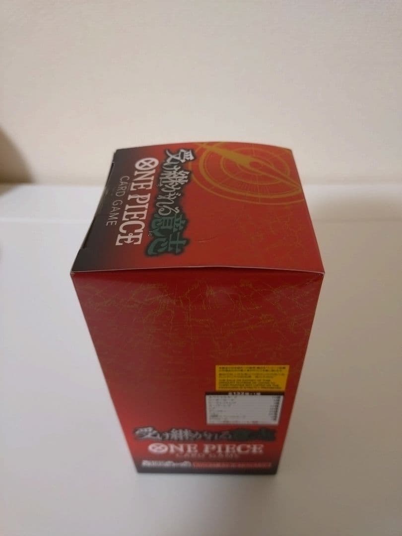 【新品未開封】ワンピースカードゲーム 受け継がれる意志 1BOXテープ付き