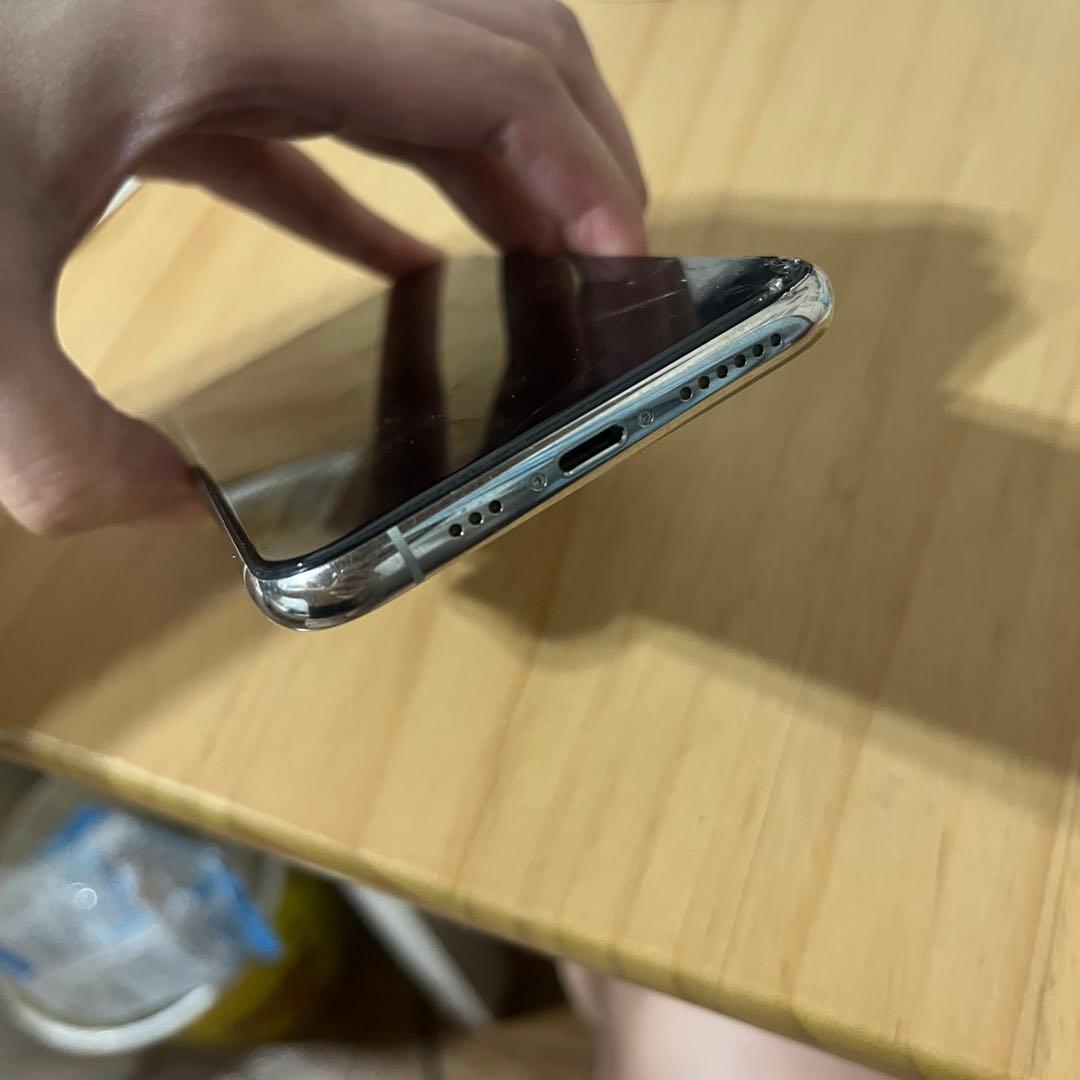 た*い様 Apple iPhone 11 Pro ホワイト 本体