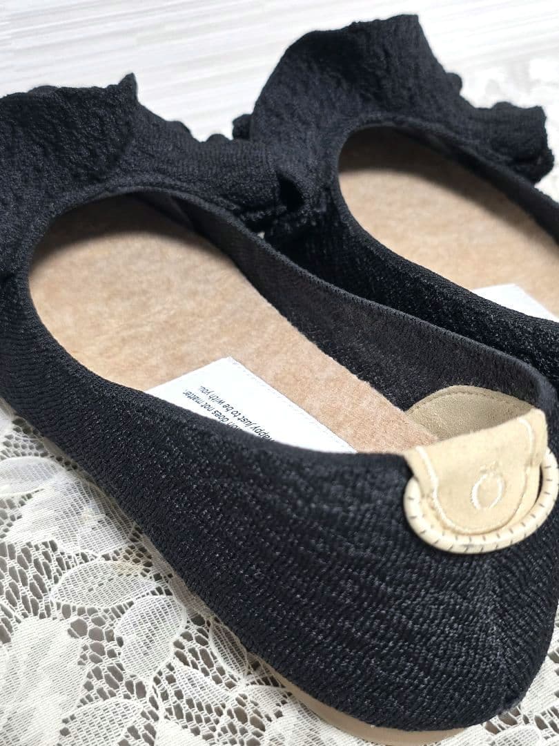 Öffen オッフェン ポインテッド フリル パンプス ブラック 38