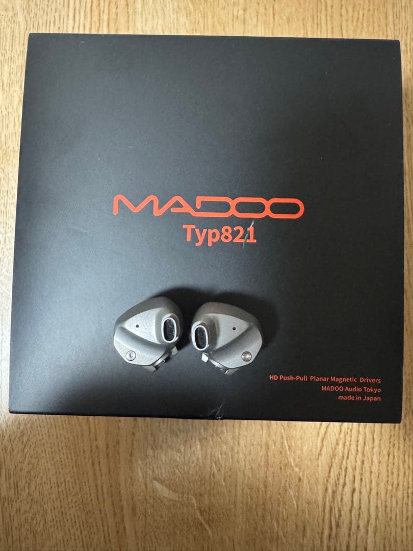 美品　MADOO Typ821