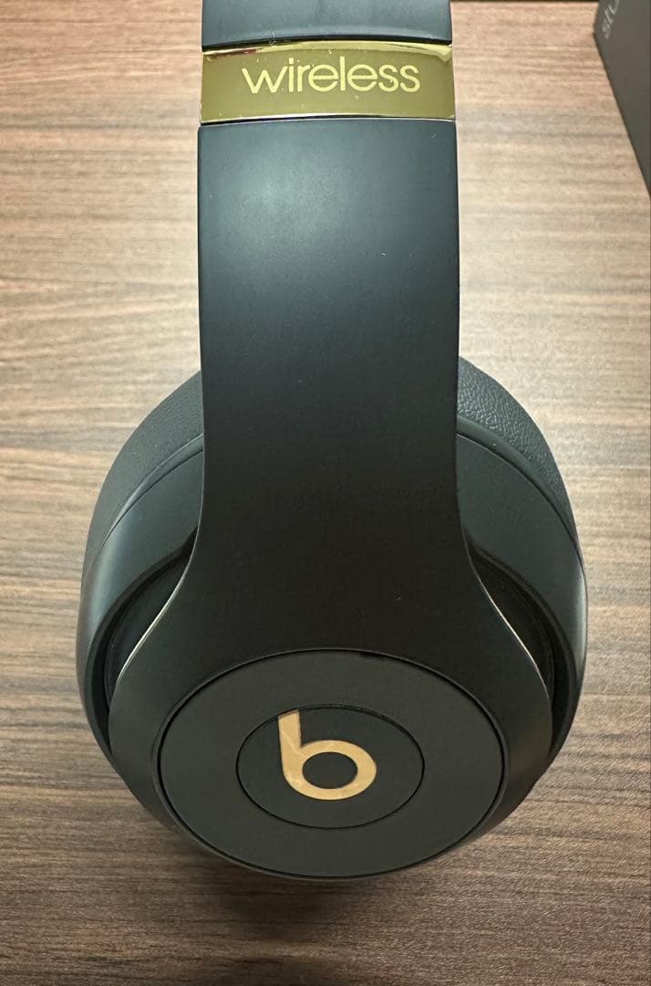 Beats Studio3 Wireless シャドーグレー　箱有り