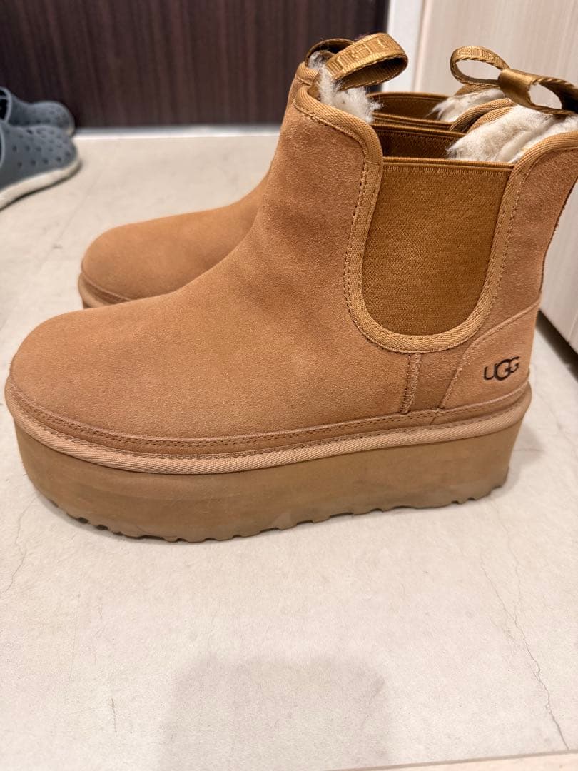 UGG ブラウン ムートンブーツ プラットフォーム
