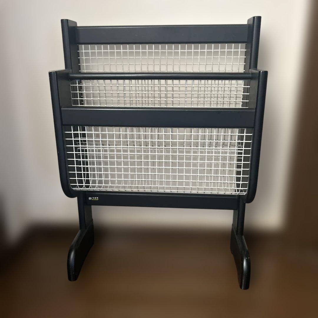 カリモク　　マガジンラック